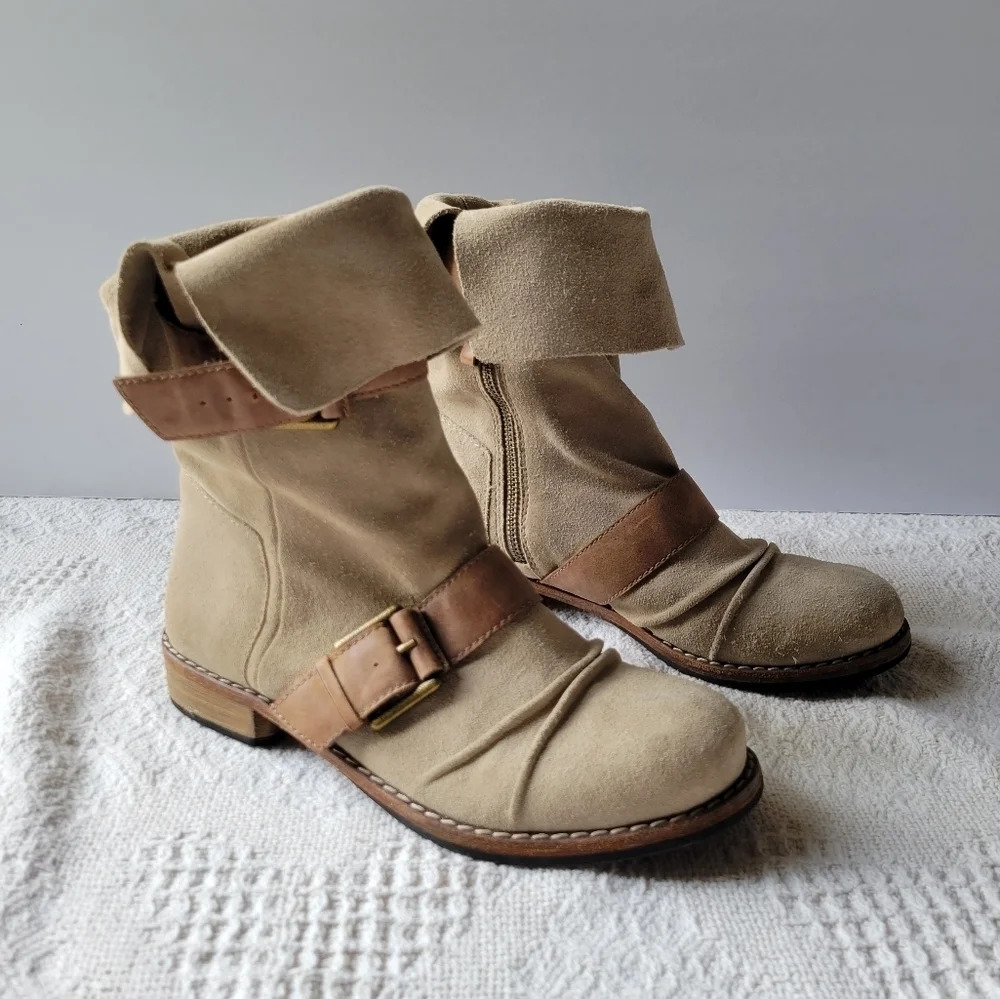 Modern Vintage Slouched Over the Ankle Zip up Belted  Stacked Heel Boots